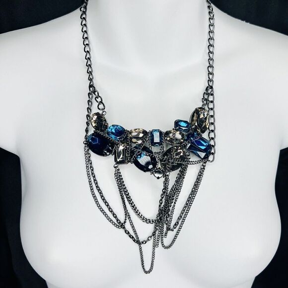 GLAMOROUS Gothic Dramatic Necklace Gun Metal Glass Acrylic Dangling Chains - Picture 1 of 13